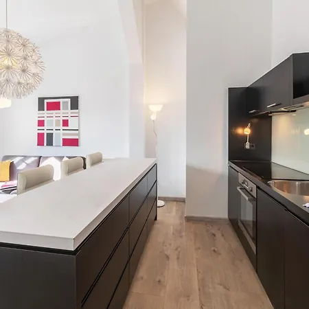 Kietz-quartier Mit Balkon & Mueritzblick Im Historischen Speicher Apartamento *
